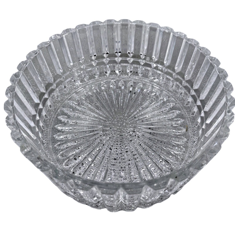 Elegant Clear Glass Bowl Crystal Cut Serving‎ Dish Decorative Centerpiece